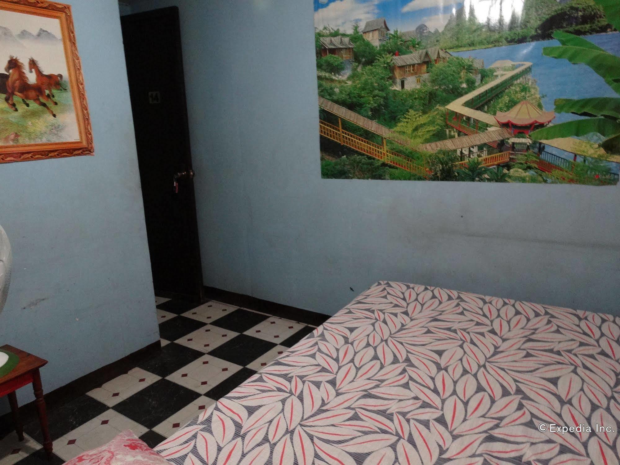 Quoyas Inn Davao Zewnętrze zdjęcie